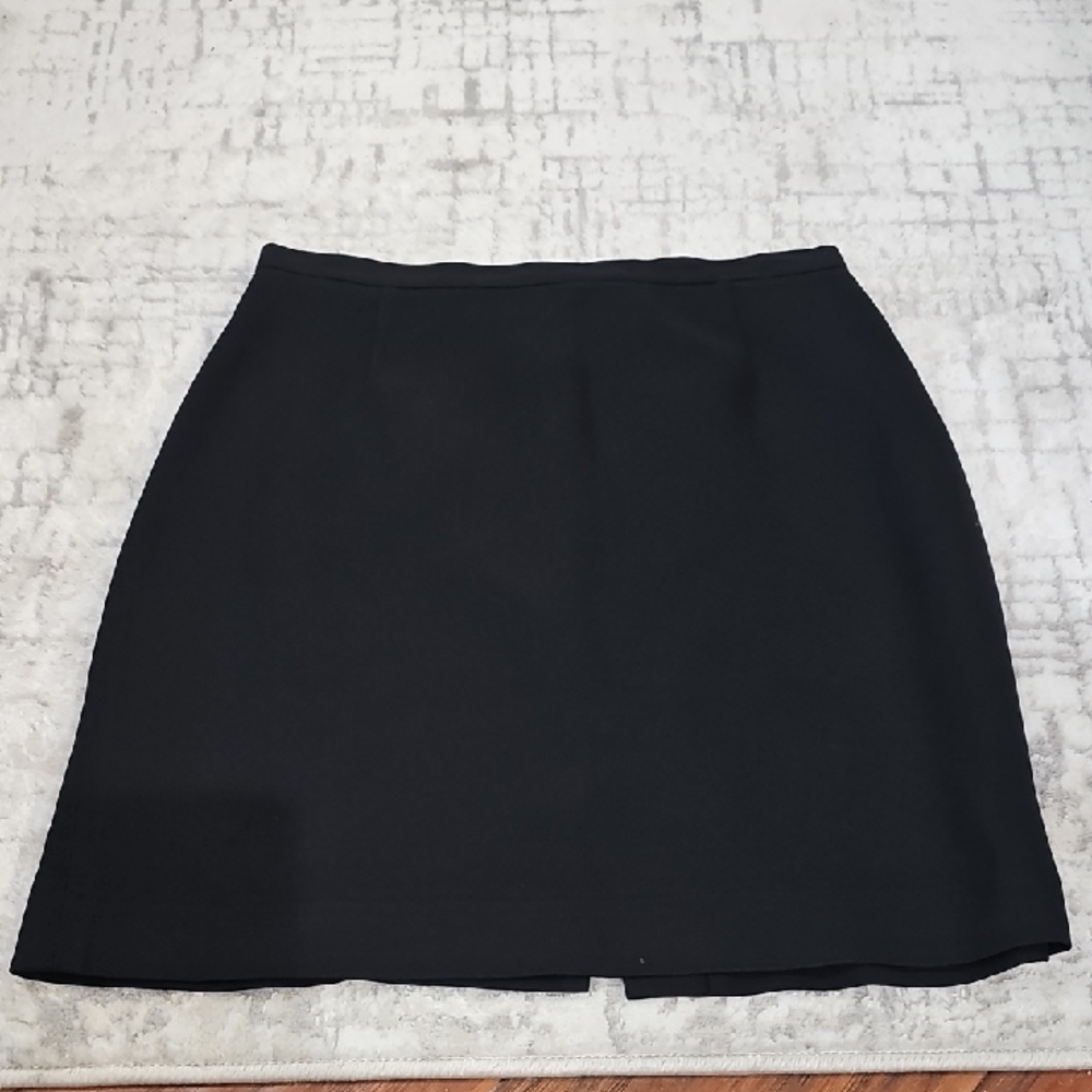 bebe Classic Black Mini Skirt